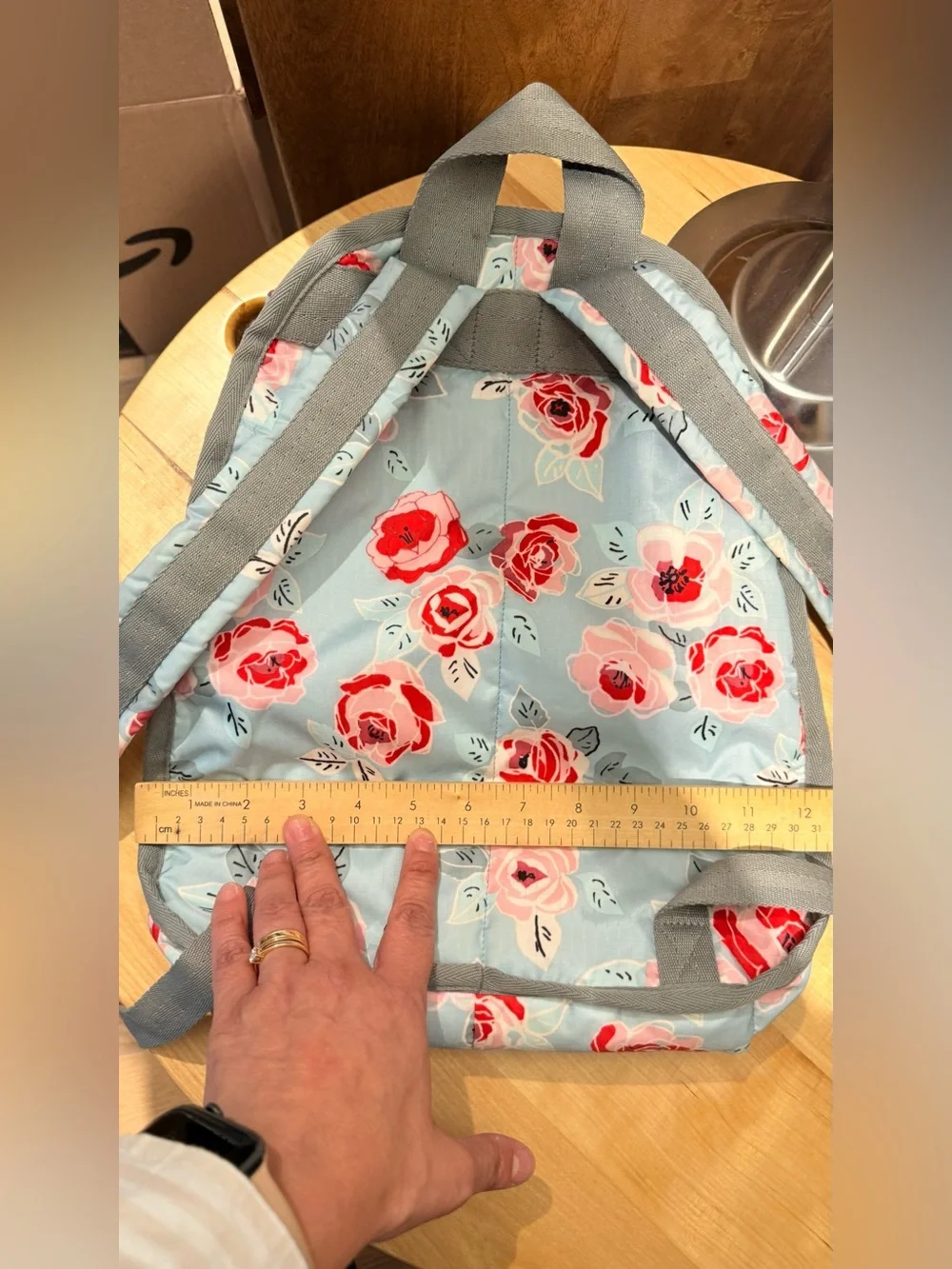 Lesportsac questions leave